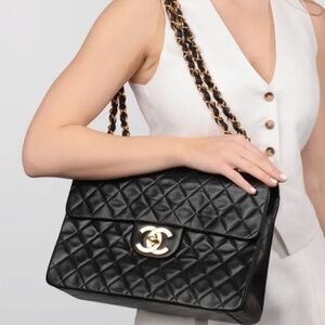 CHANEL MAXI JUMBO 34 Classic Flap Bag Quilted Lambskin BLK